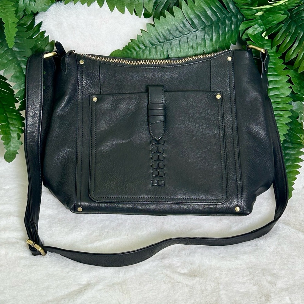 GREAT AMERICAN LEATHER BLACK PURSE OR CROSSBODY